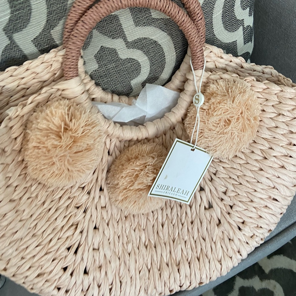 Straw blush color bag